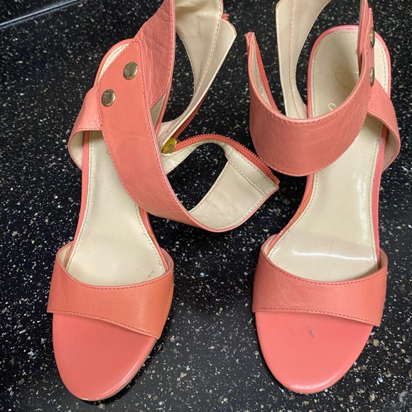 Shoes - Picture 6 of 12